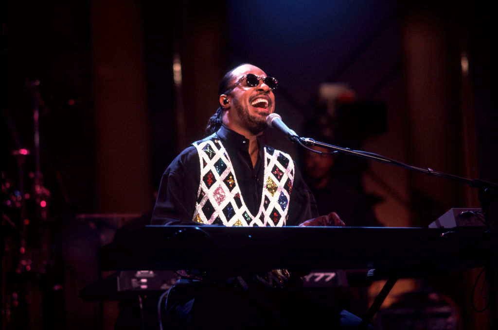 Stevie Wonder Performs On The Oprah Winfrey Show