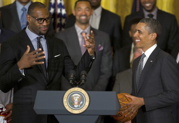US-POLITICS-NBA-OBAMA-HEAT