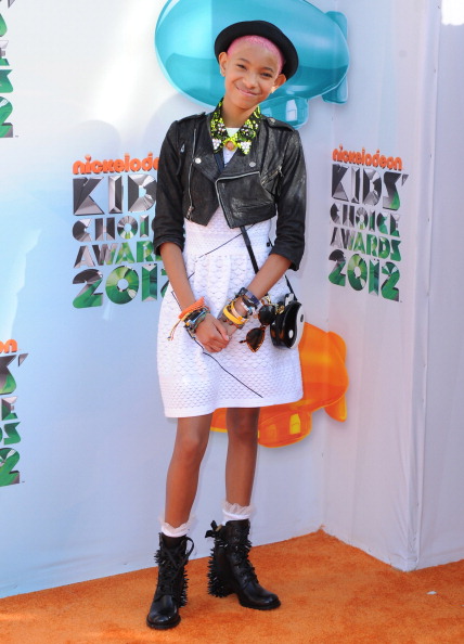2012 Nickelodeon's Kids' Choice Awards - Arrivals
