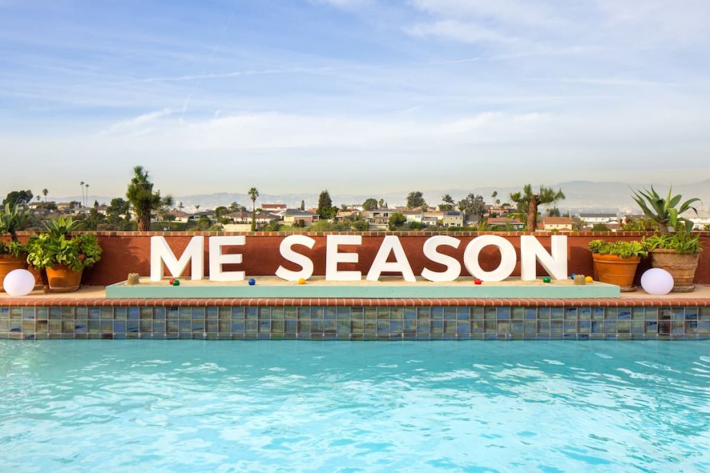 Issa Rae's LA Home on Airbnb