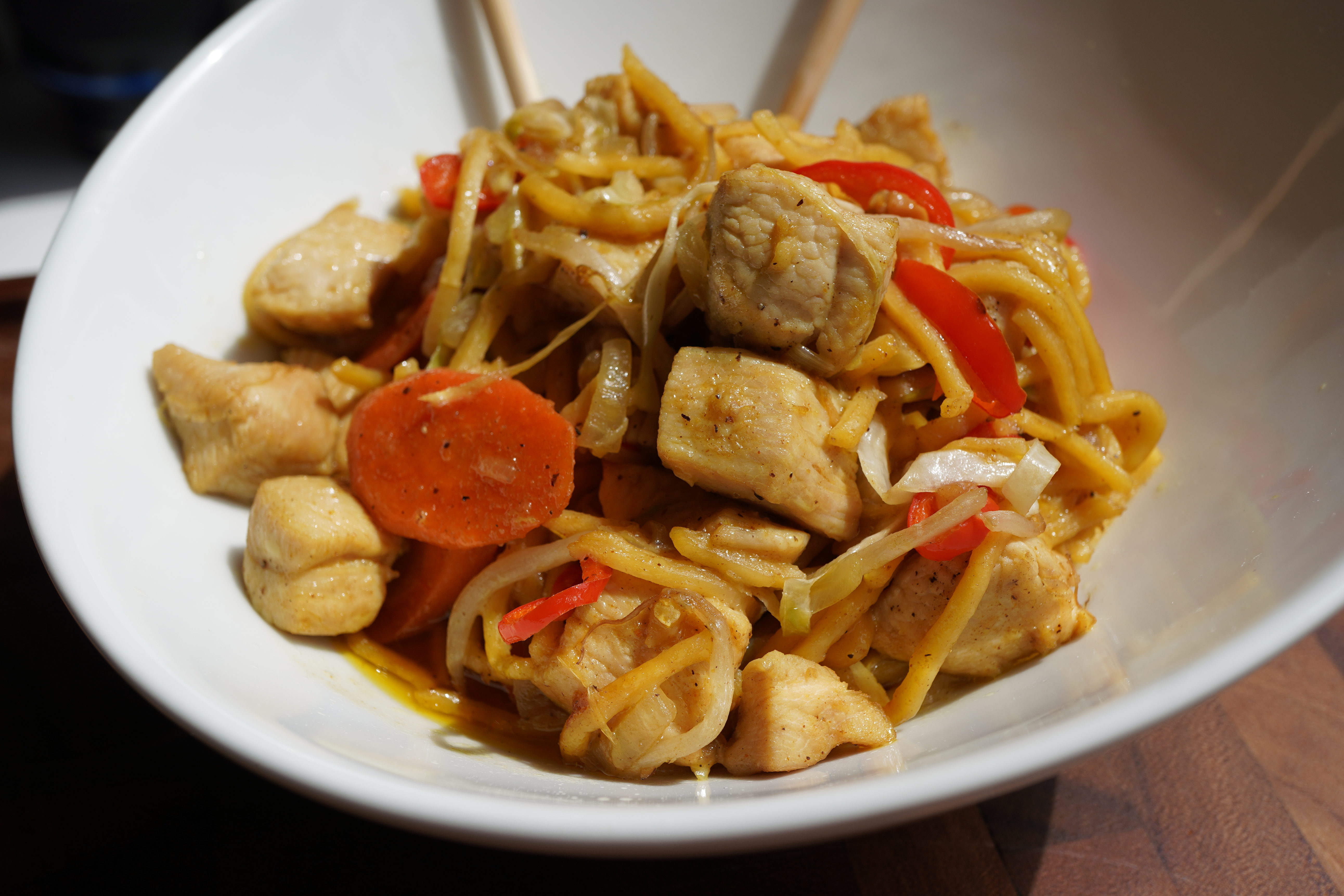 Curried Chicken Lo Mein