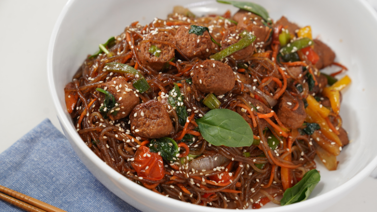 Sweet Potato Noodles Stir Fry (Japchae)