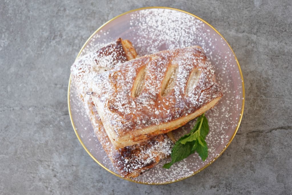Goat Cheese and Guava Pastries